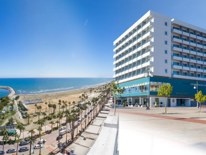 Hotel Sun Hall