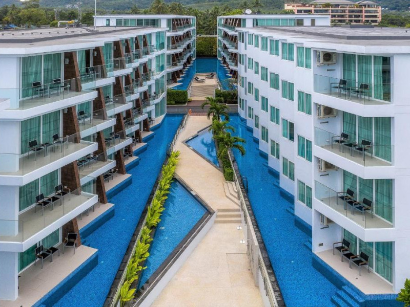 THE BEACHFRONT HOTEL PHUKET