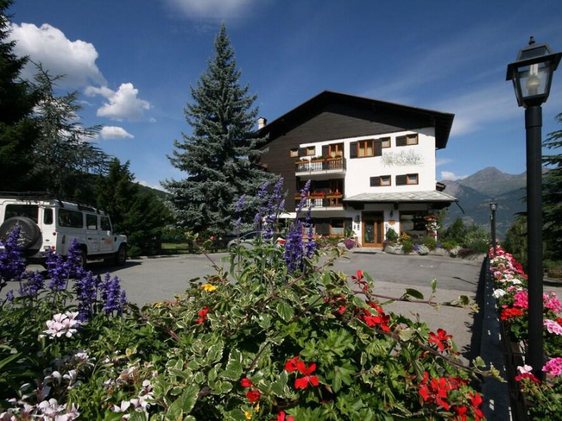 Hotel Tivet