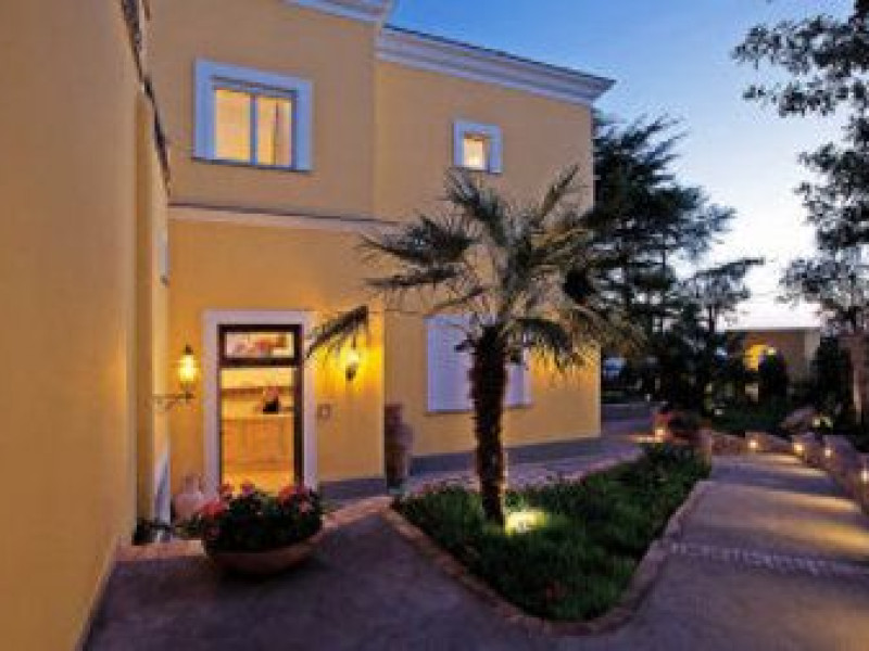 HOTEL VILLA CESELLE