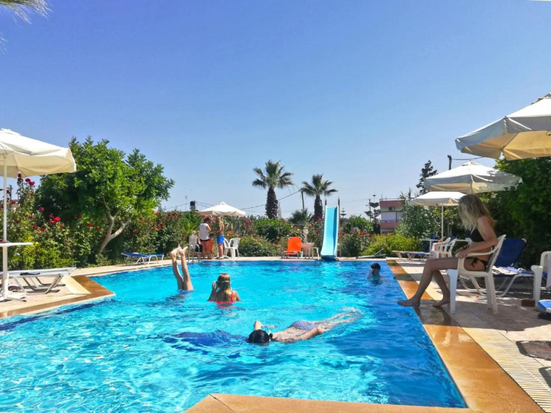 VIOLETTA HOTEL