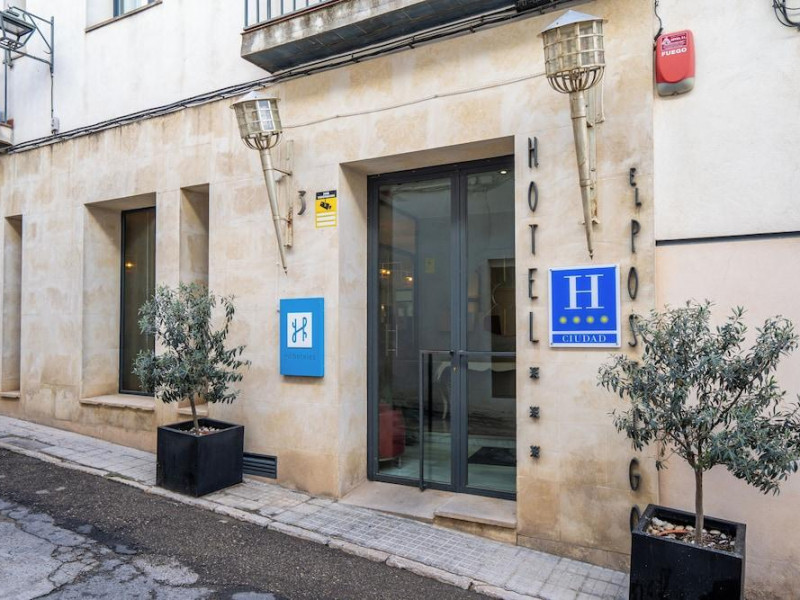 Hotel Yit El Postigo