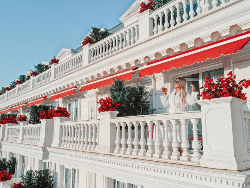 Flower Hotels & Resort