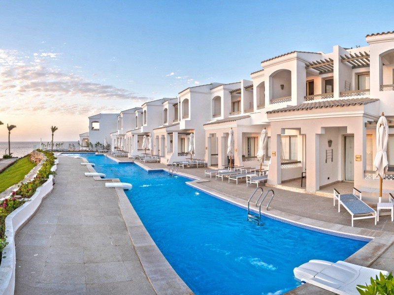 Invidia Coral Beach Tiran