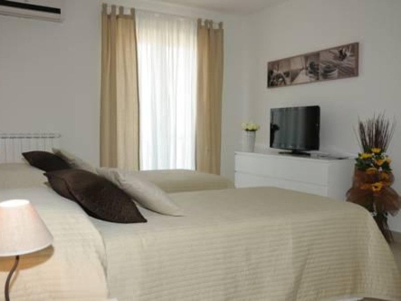 Isa Fiumicino Airport Residence