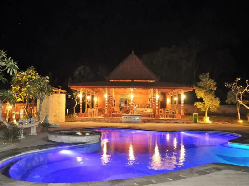 Jukung Cottage Beach Bar And Restaurant