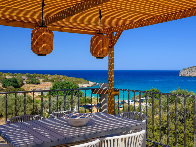 Kalos Luxury Homes The Beachside Experience