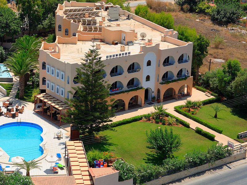 Karteros Hotel NOT VALID FOR ITALIAN MARKET