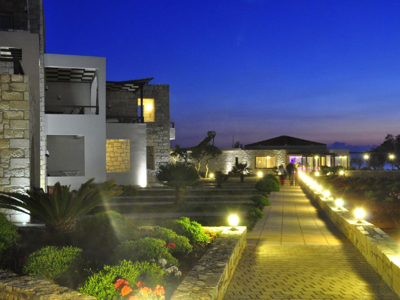 Kavos Hotel