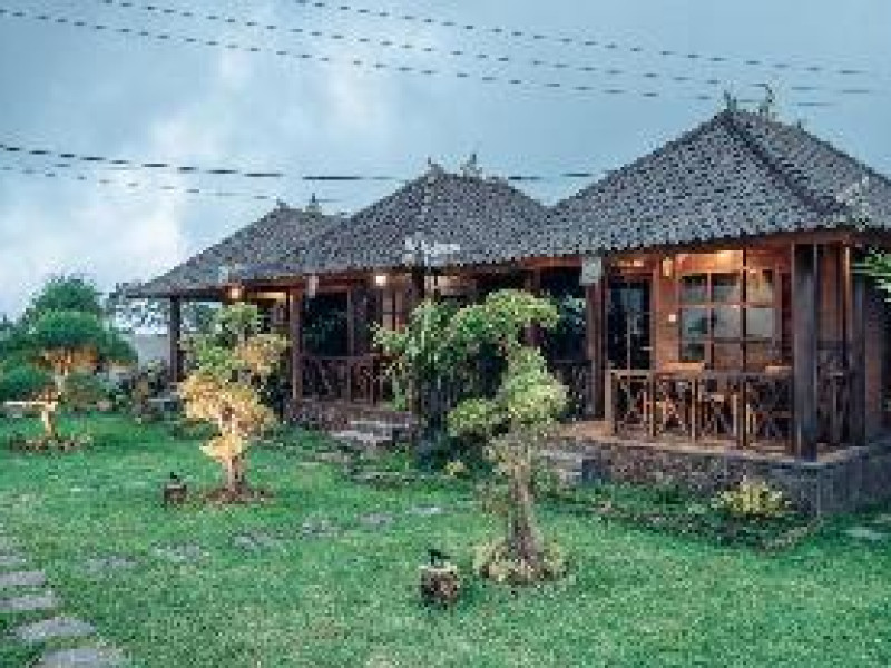 Kayu Manise Villa