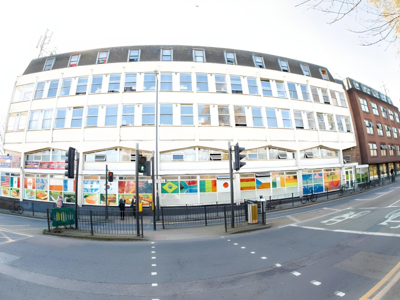 Kensal Green Backpackers 1