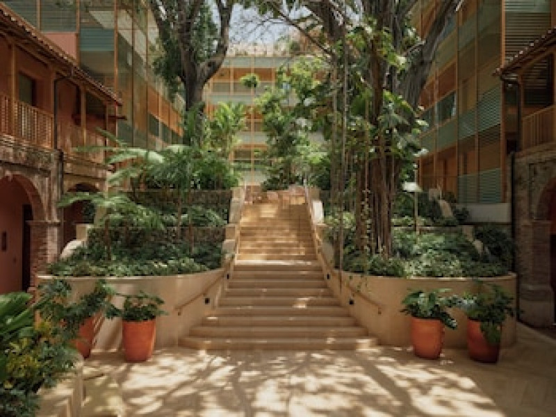 KIMPTON LAS MERCEDES BY IHG