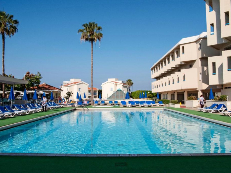 Kissos Hotel