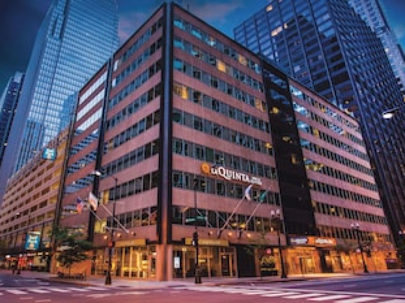 LA QUINTA INN & SUITES BY WYNDHAM CHICAGO DOWNTOWN