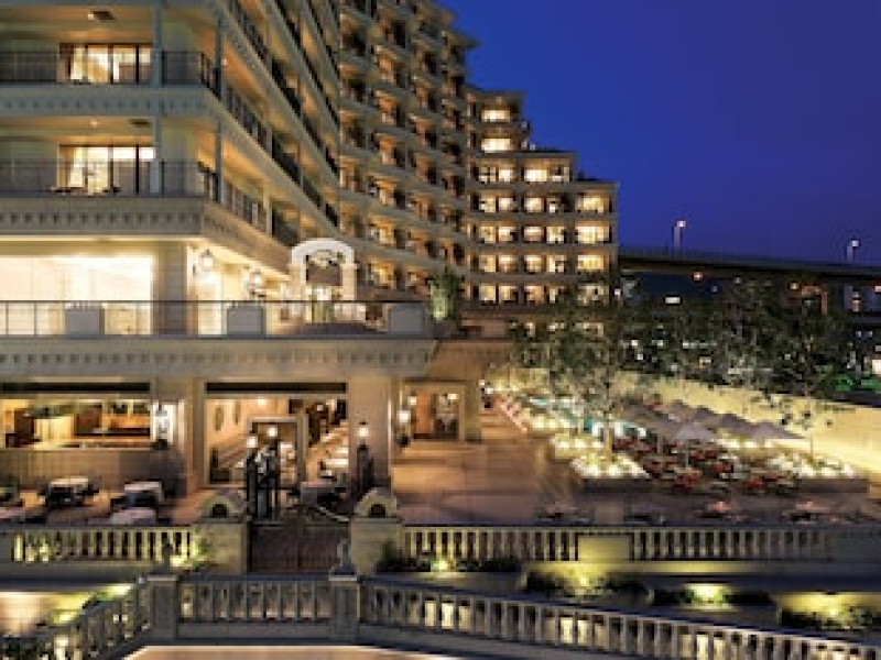 LA SUITE KOBE HARBORLAND