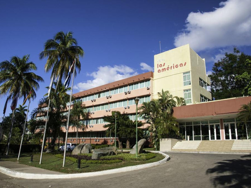 Las Americas