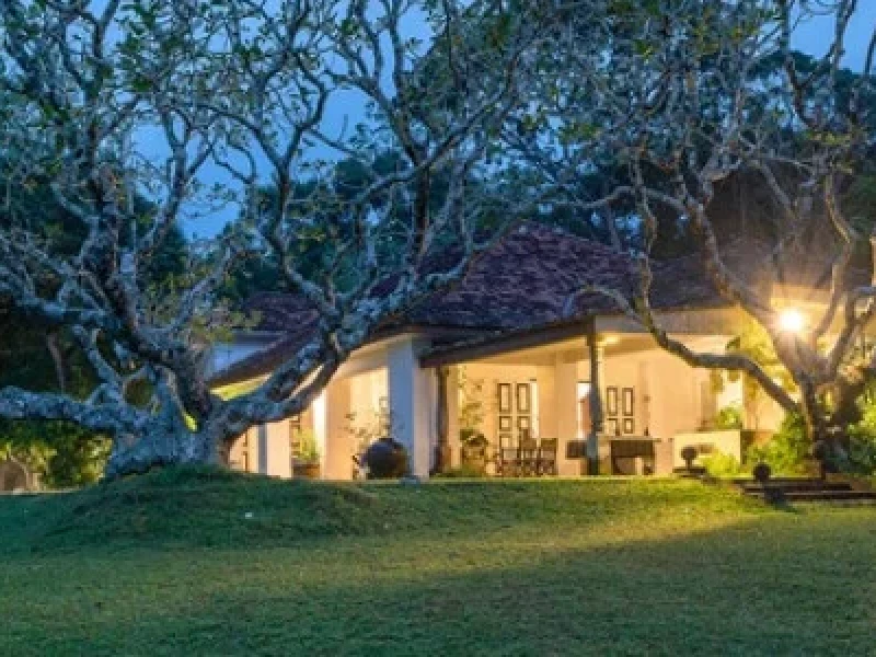 Lunuganga Estate