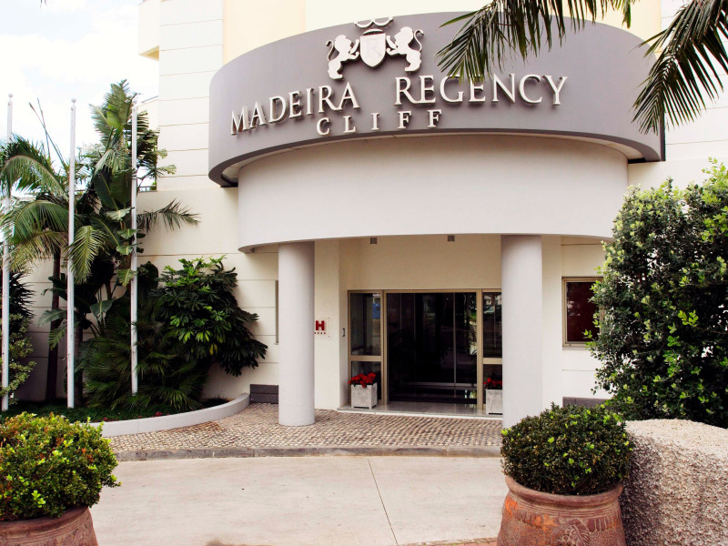 Madeira Regency Cliff