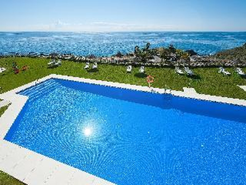 Magnificent Front Seaview