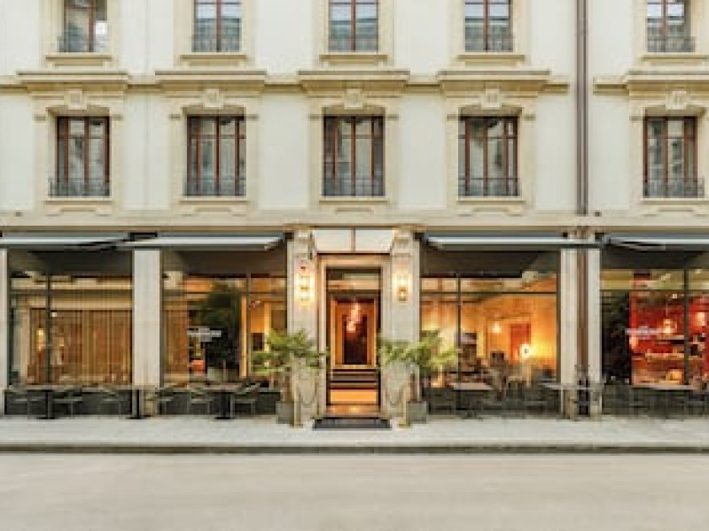 MARMONT HOTEL