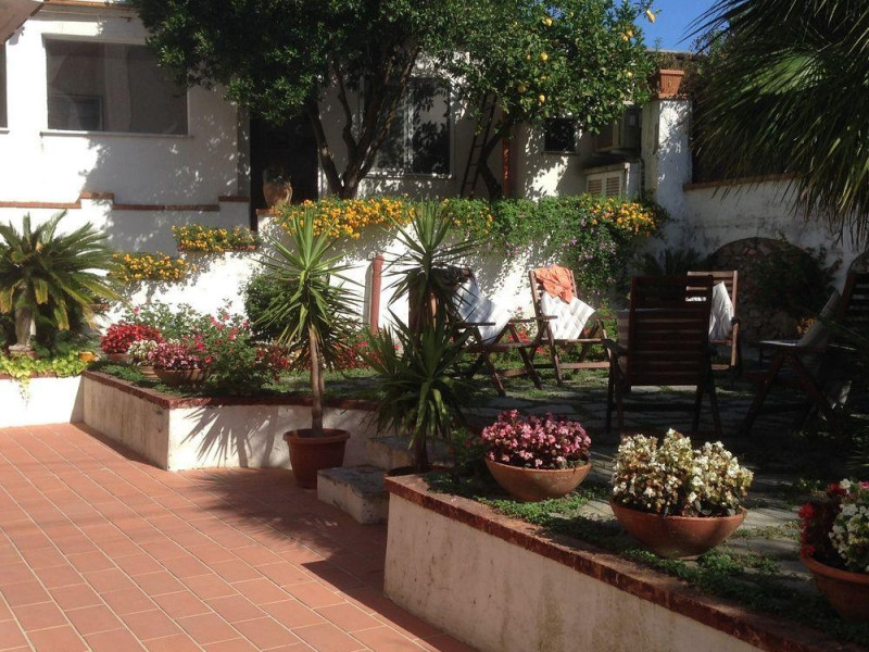 Mediterraneo Bed & Breakfast