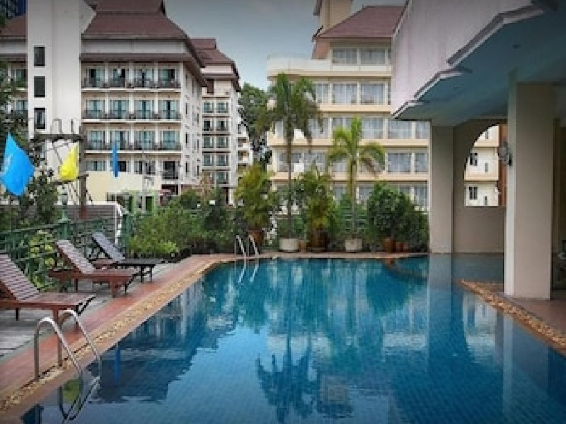 MIKE BEACH RESORT