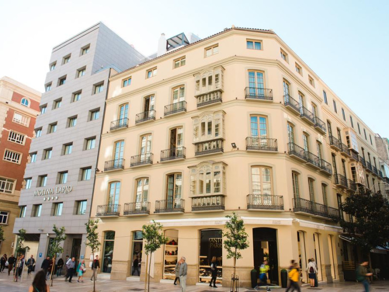 Molina Lario