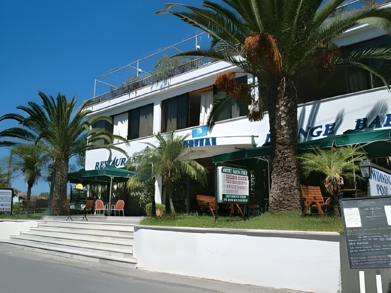 Morfeas Hotel