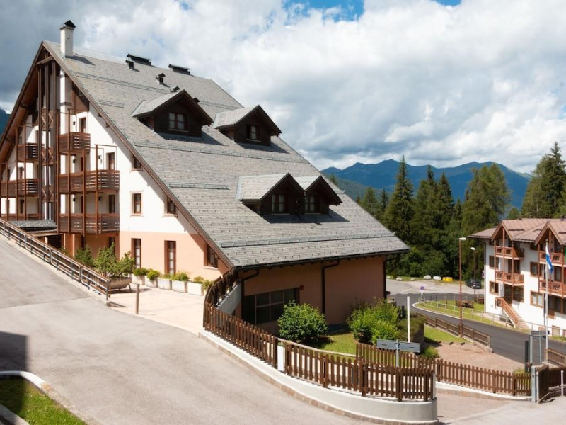 Neve Sole Folgarida Resort Aparthotel