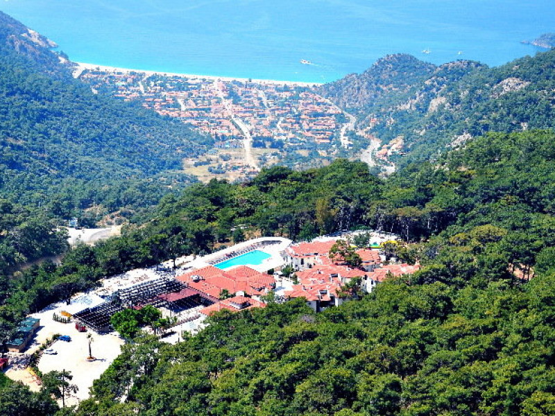NICHOLAS PARK HOTEL