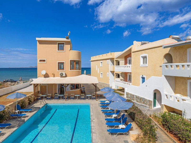 Niros Beach Apartments