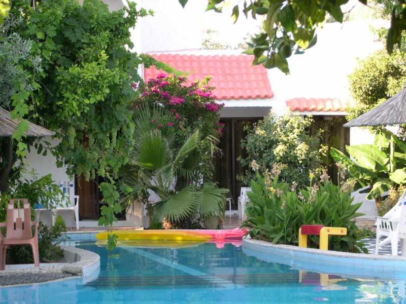 OASIS HOTEL & BUNGALOWS RHODES