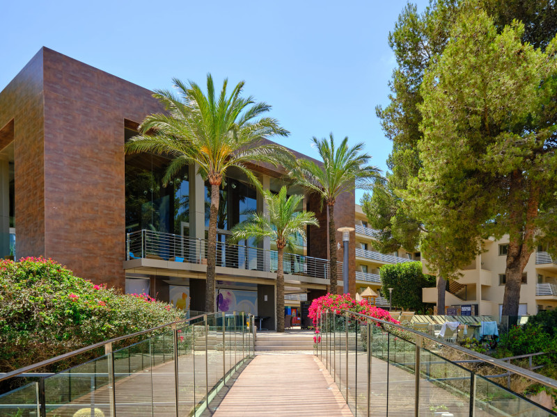 Occidental Cala Viñas