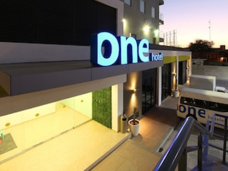 ONE LA PAZ
