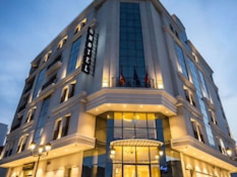 PALAIS ROYAL LUXURY HOTEL
