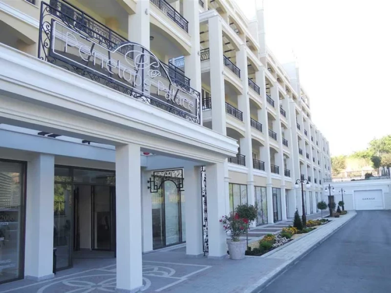 PENELOPE  PALACE