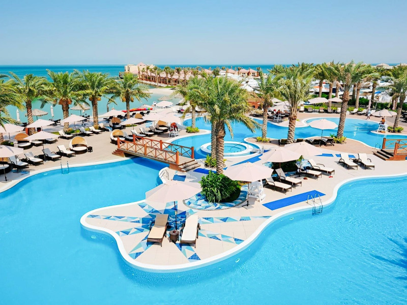 Al Bander Resort