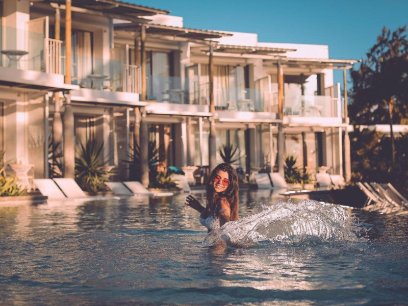 Victoria Beachcomber Resort & Spa For 2