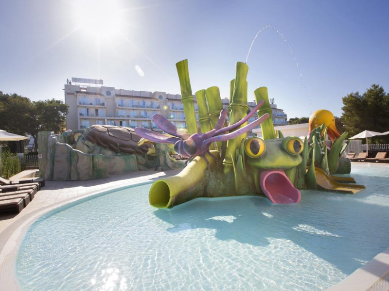 Playa De Muro Suites