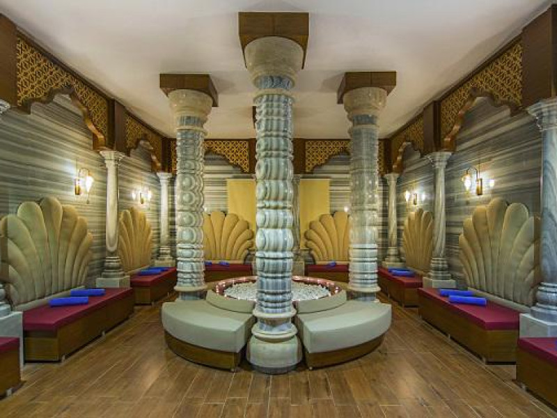 PORT NATURE RESORT & SPA