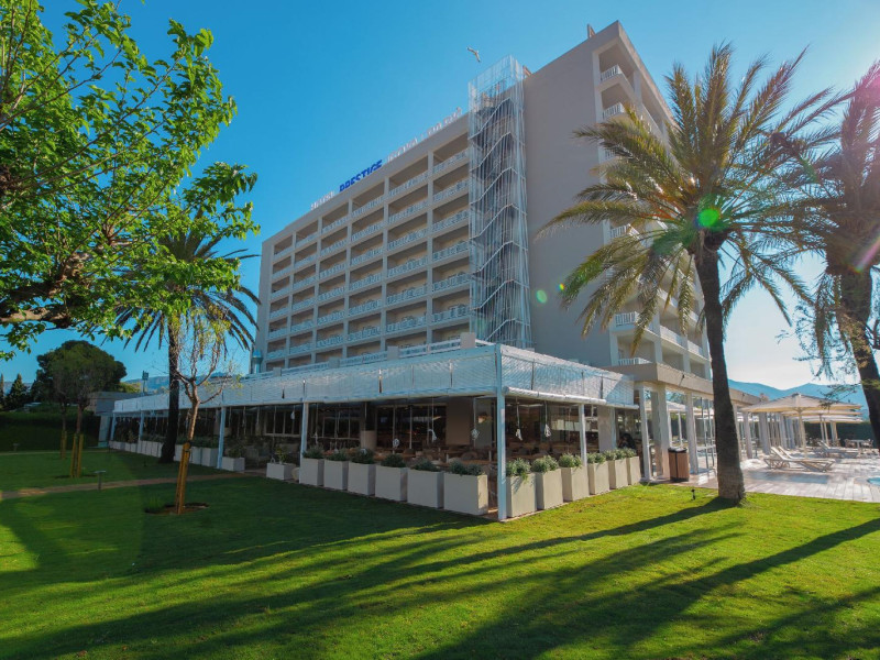 PRESTIGE GOYA PARK HOTEL