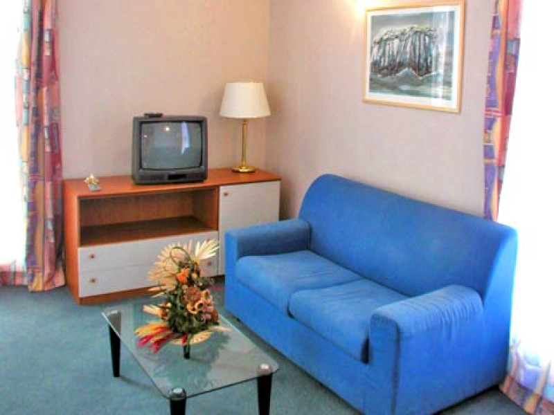 Punta - annex