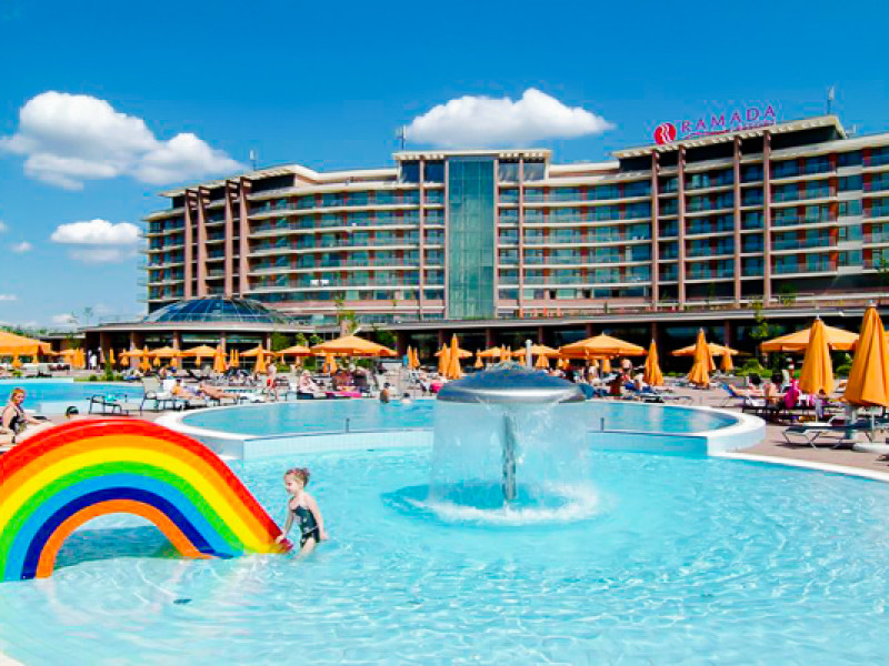 Ramada Resort Aquaworld
