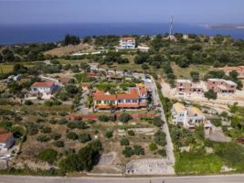 Rania Studios and Apartments