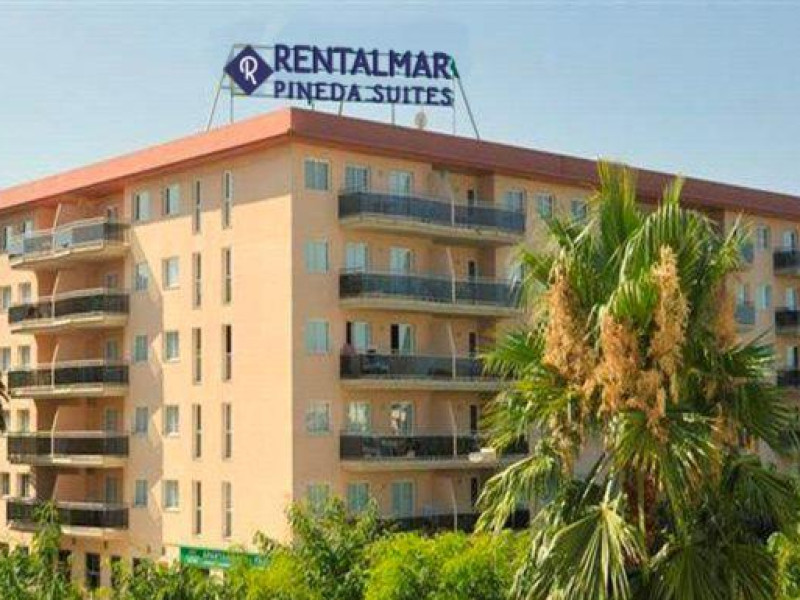 Rentalmar Pineda Suites