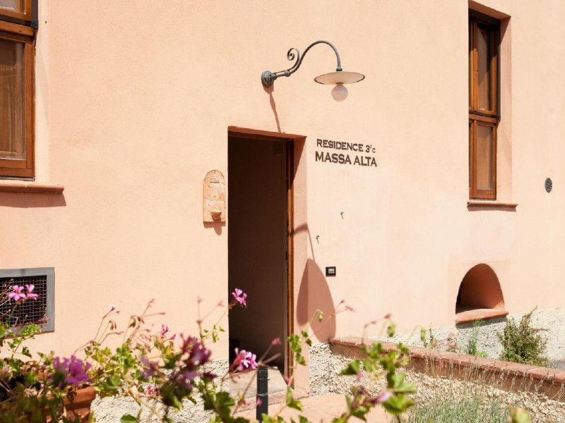 Residence Massa Alta