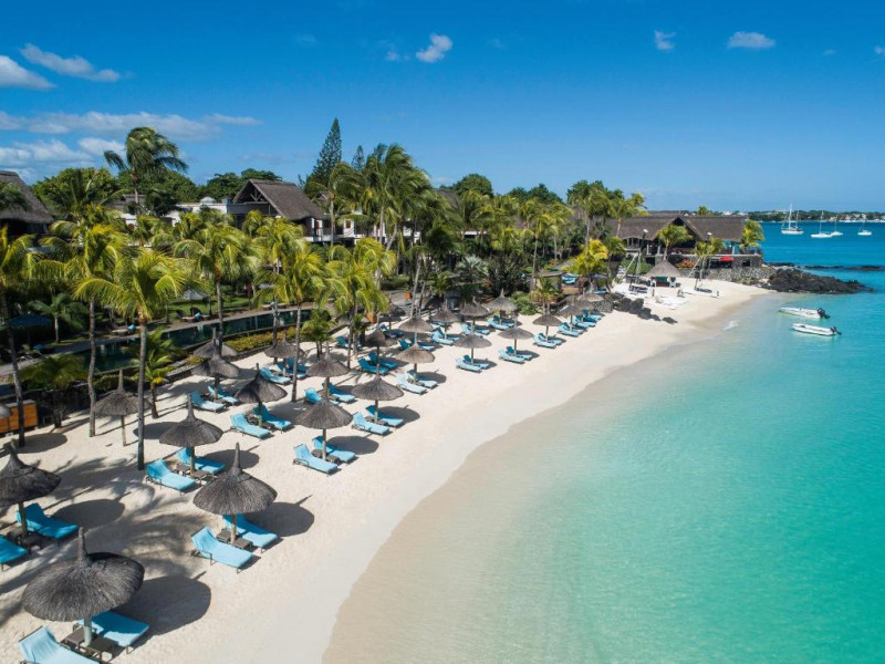 Royal Palm Beachcomber Luxury Resort