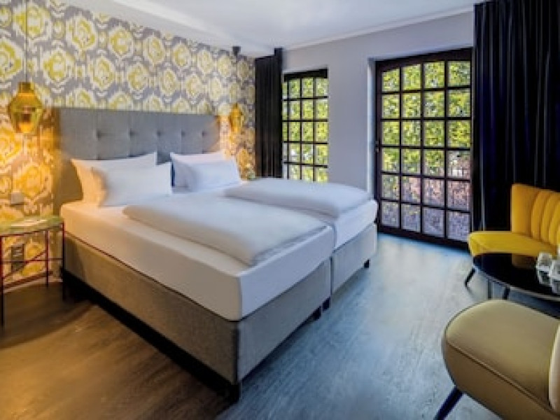 RUGS HOTEL KOLN