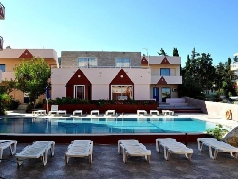 Saint Konstantin Hotel