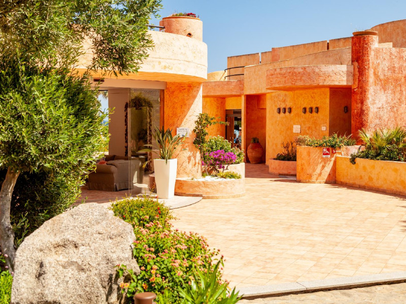 Sant'elmo Beach Hotel